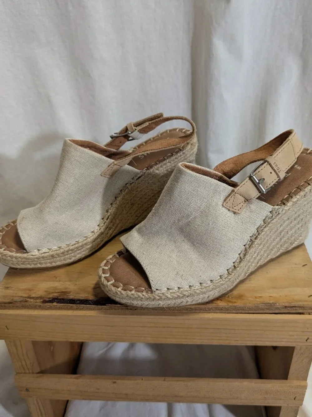 TOMS Monica Espadrille Wedge Sandal Beige Size 6.5